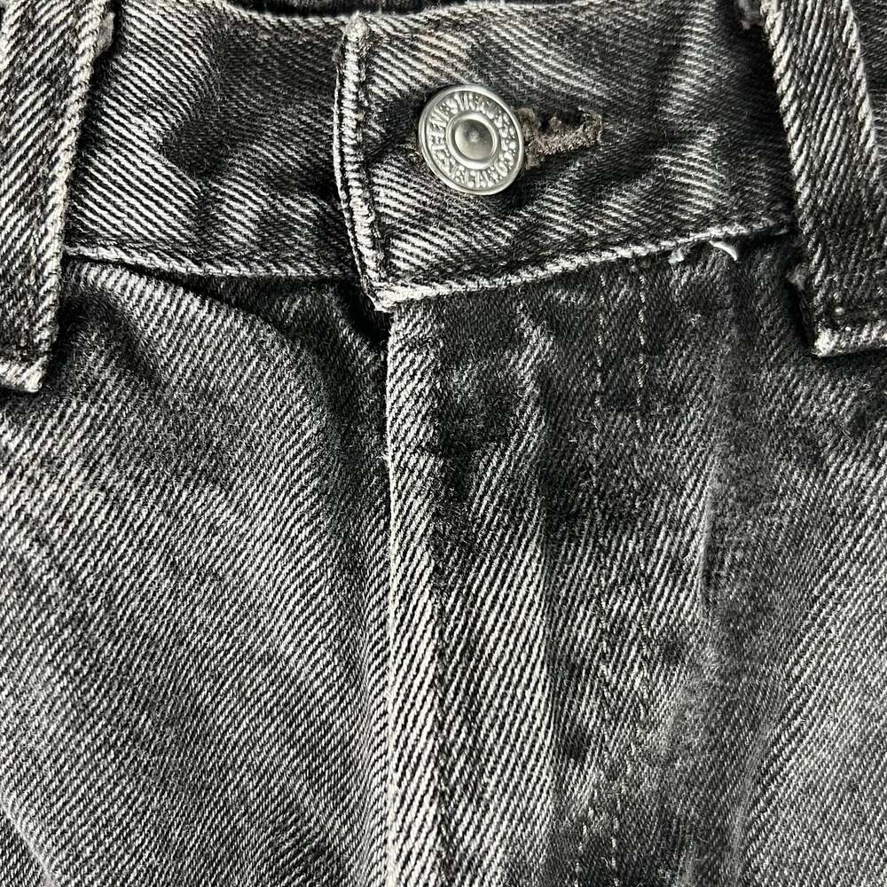 Levi's - Picture 2 of 7